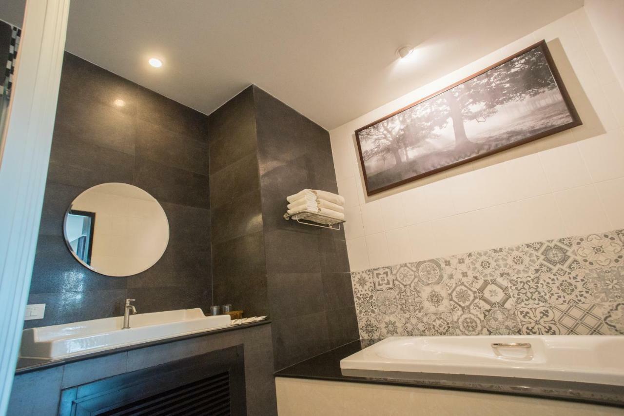 Anantaya Home Phrae Luaran gambar