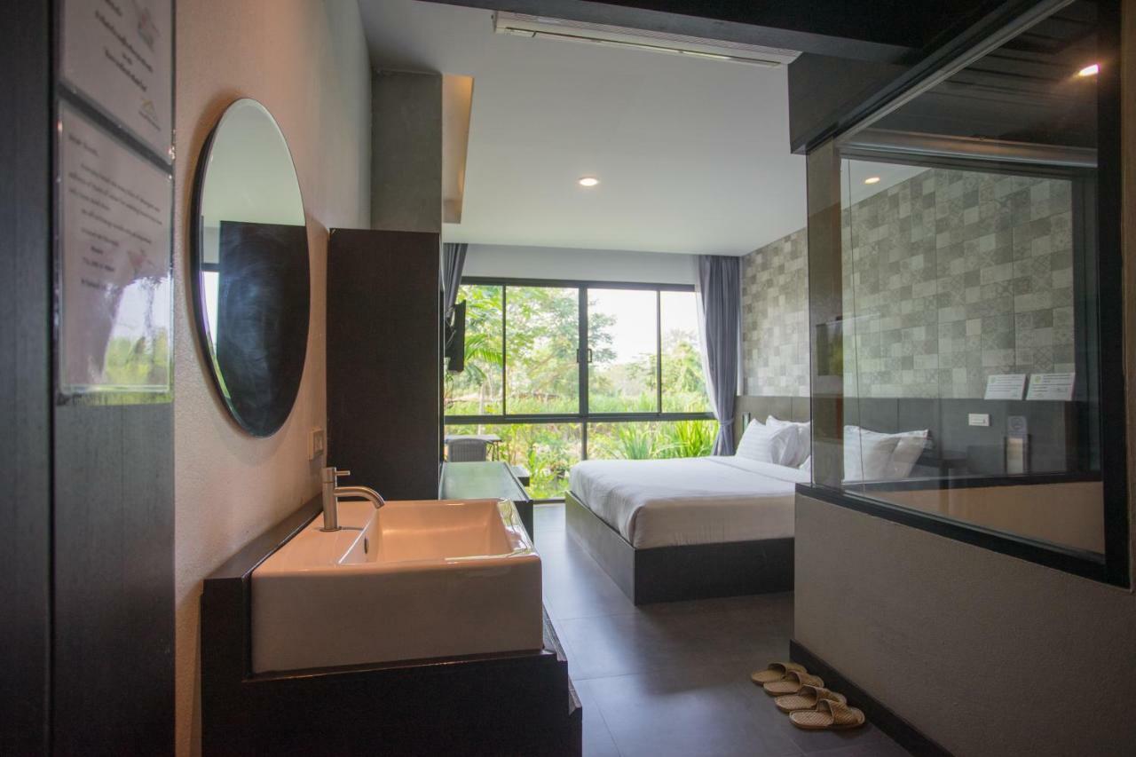 Anantaya Home Phrae Luaran gambar