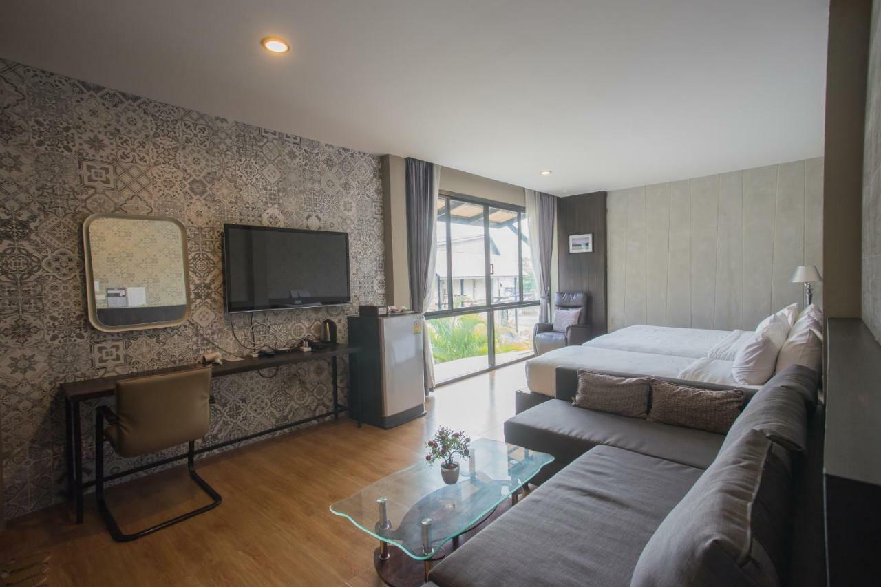 Anantaya Home Phrae Luaran gambar